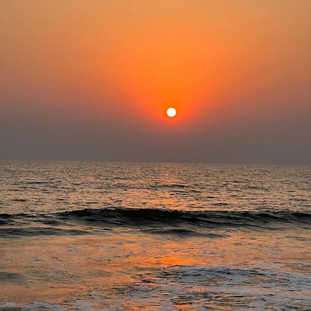 Blue Lagoon Beach Resort Gokarna  Eksteriør billede