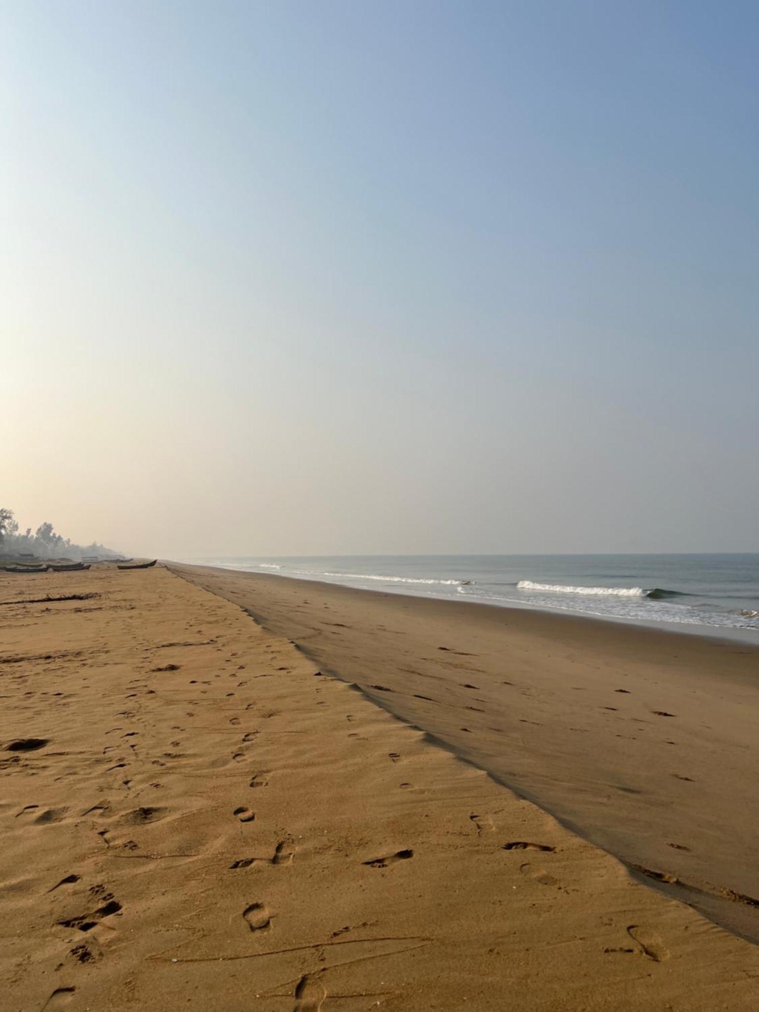 Blue Lagoon Beach Resort Gokarna  Eksteriør billede